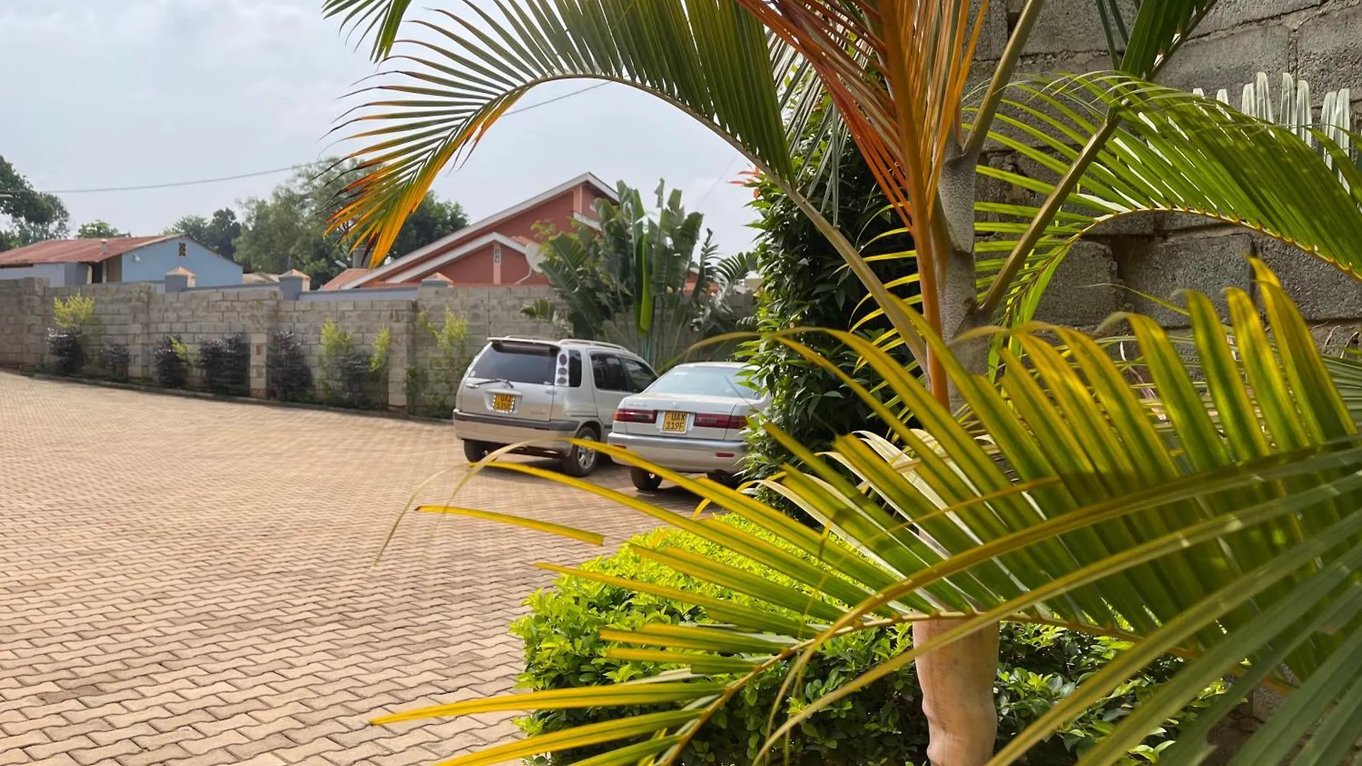 Bed & Breakfast Ashleys Hotel Kampala